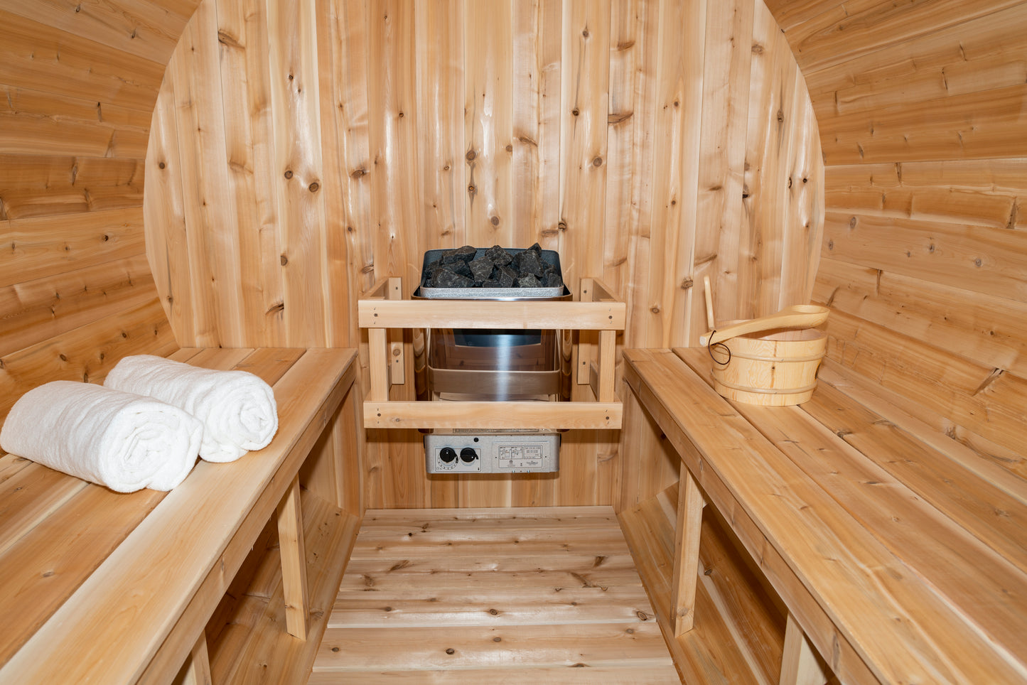 Dundalk Leisurecraft Canadian Timber 4 Person Serenity Barrel Sauna